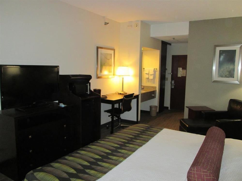 Best Western Plus O'Hare International South Hotel Franklin Park Kamer foto