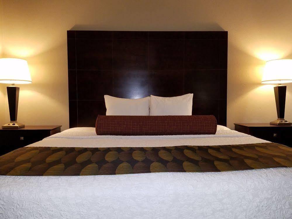 Best Western Plus O'Hare International South Hotel Franklin Park Buitenkant foto